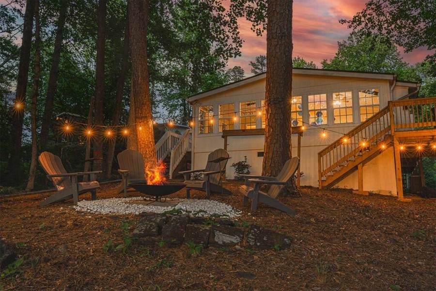 414 Lakeside Trail - Photo 1