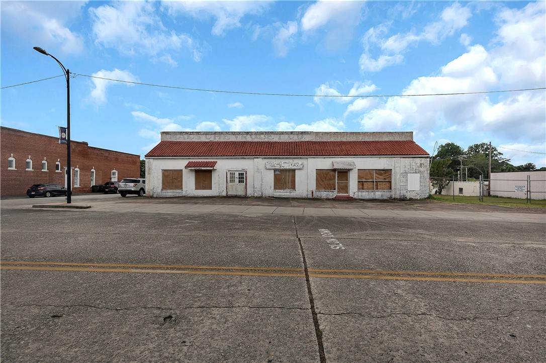 113 Main Street - Photo 1