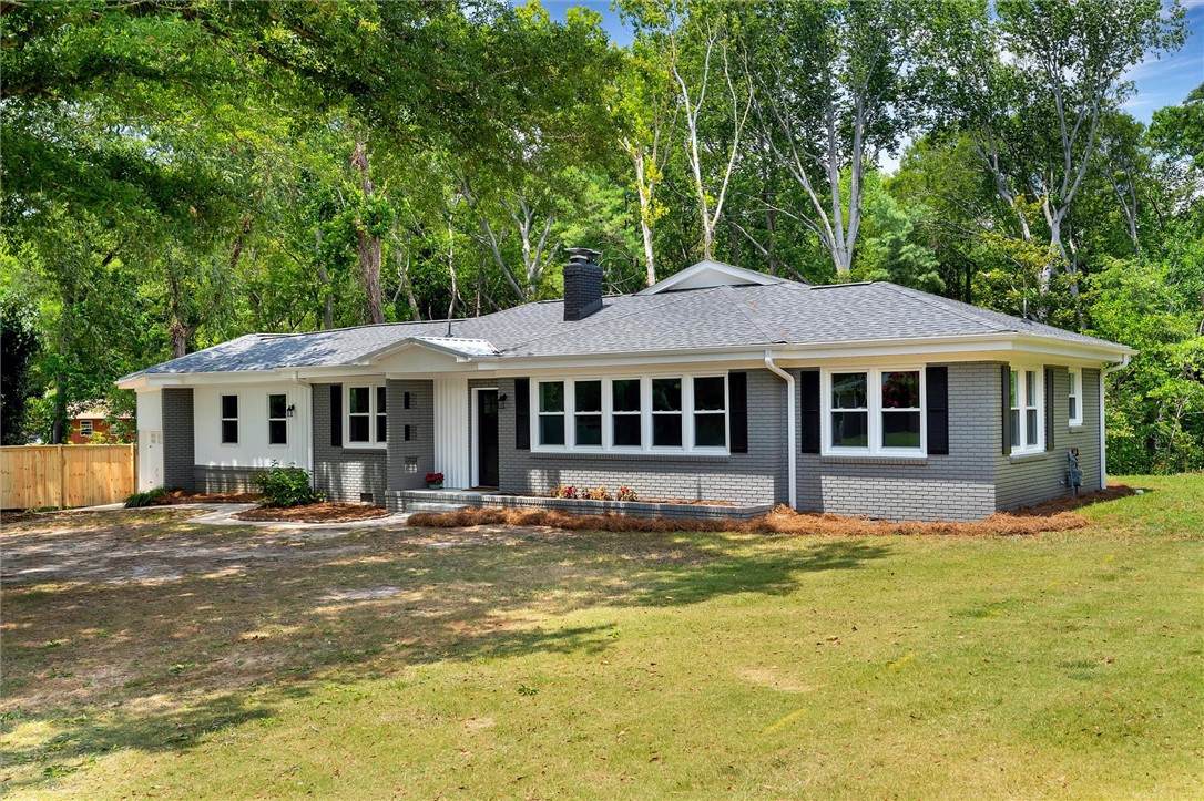 403 Wesleyan Drive - Photo 1