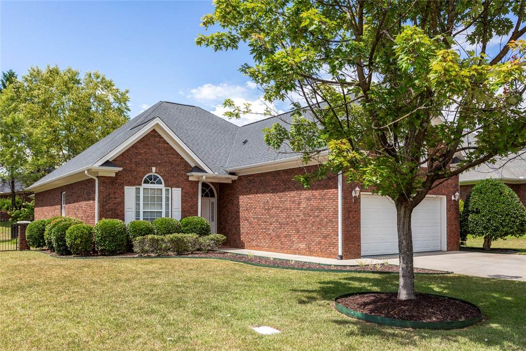 202 Steepleton Way - Photo 1