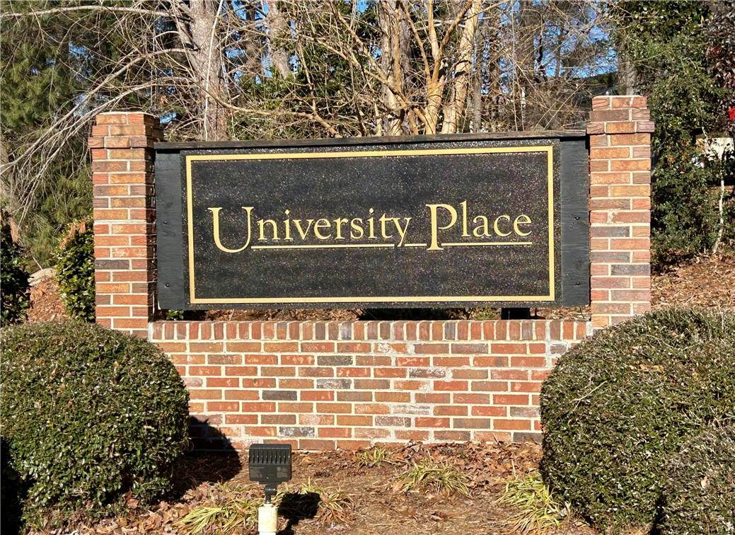 220 Elm Street - Photo 1