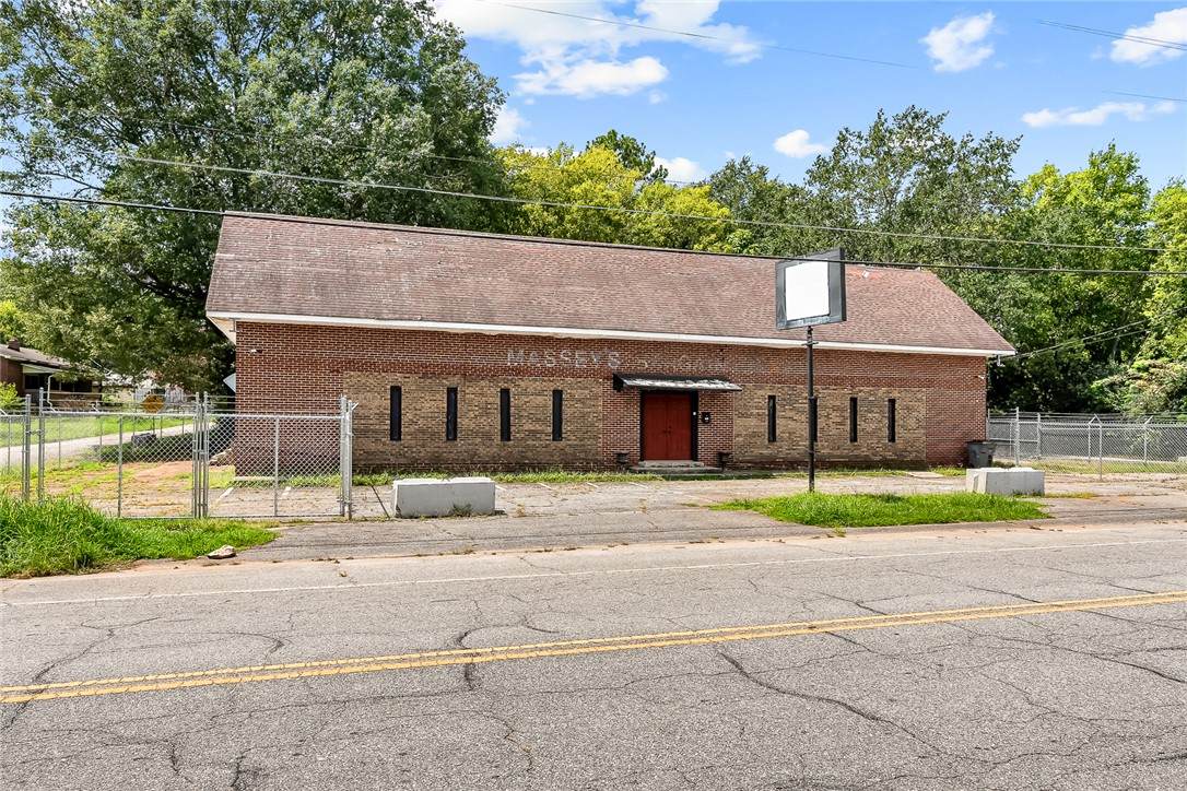 1804 Mcduffie Street - Photo 1