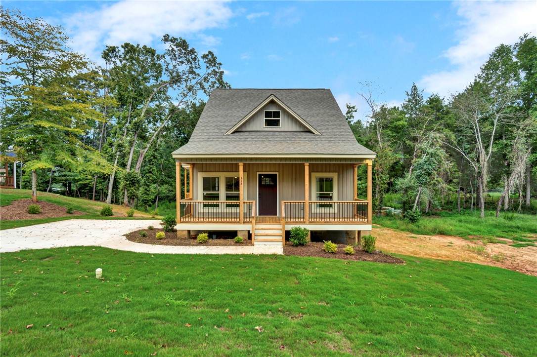 312 Forest Creek Drive - Photo 1