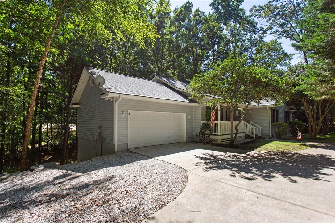 426 South Cove Road - Photo 1