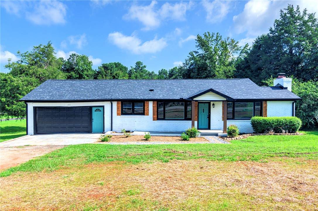 1121 Old Bessie Road - Photo 1