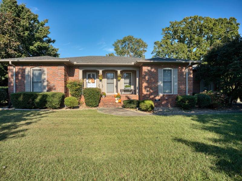 1613 Scuffletown Road - Photo 1