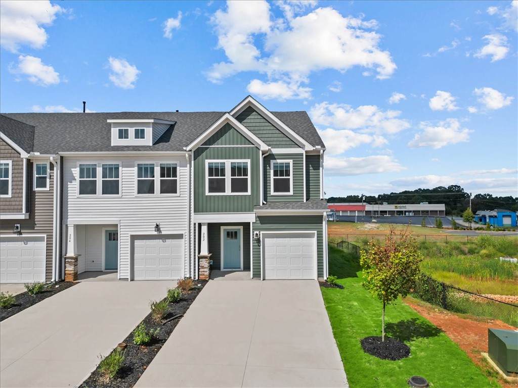 202 Cali Way - Photo 1