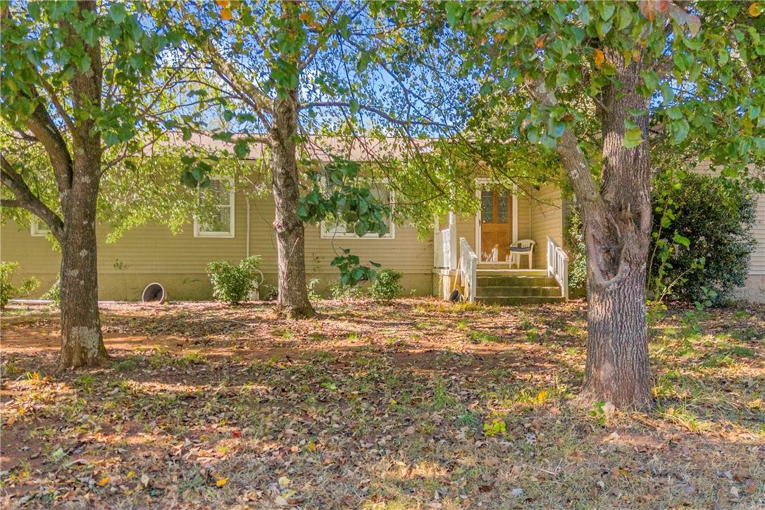 2001 Hwy 59 Highway - Photo 1