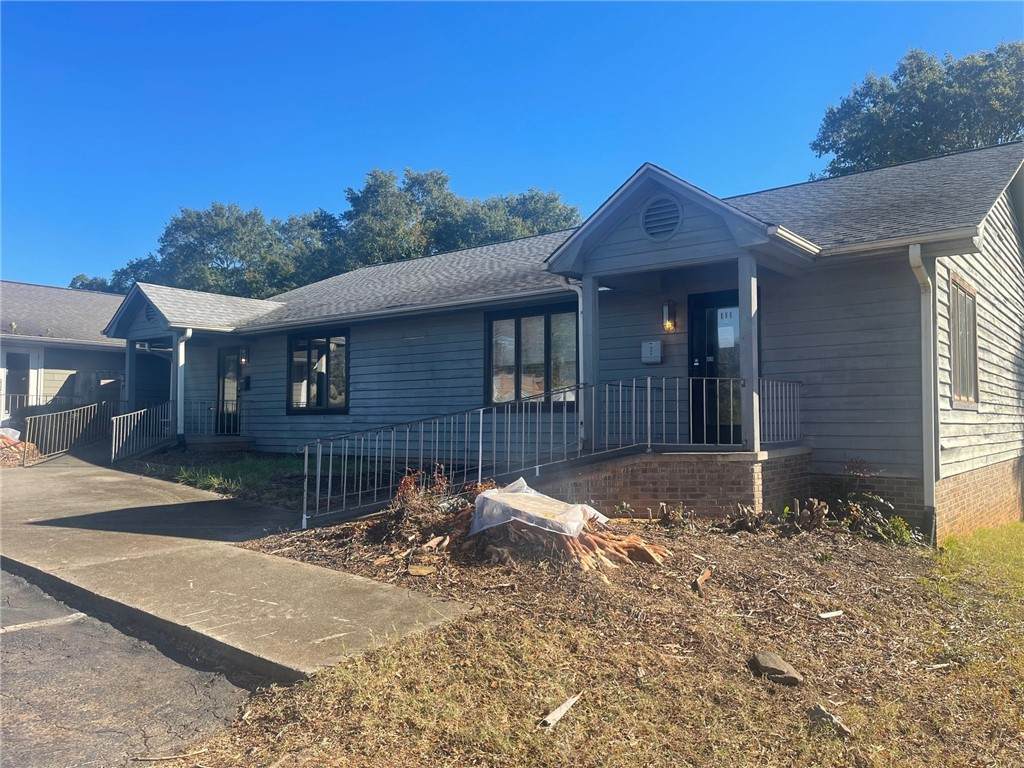 111 Earle Street - Photo 1