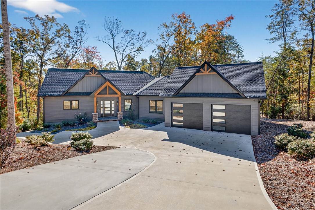 709 Keowee Bay Circle - Photo 1