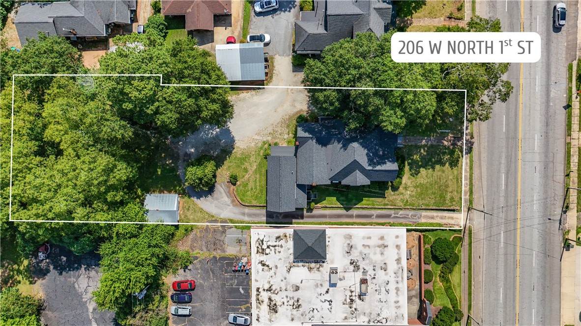 206 North 1st Street - Photo 1