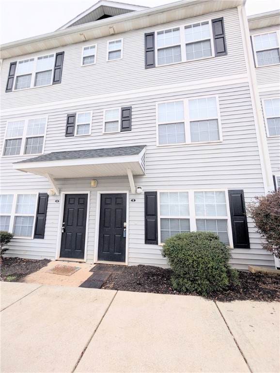 221 Campus Drive - Photo 1