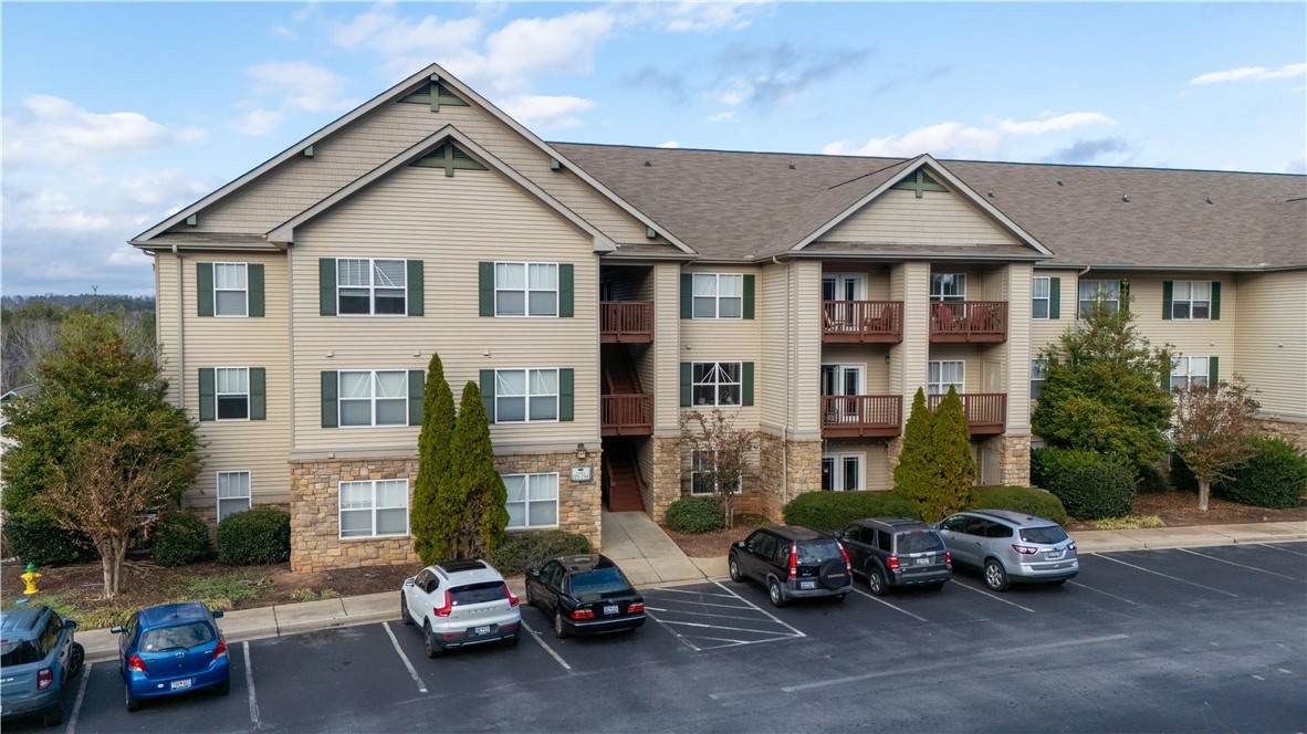 701 Harts Cove Way - Photo 1