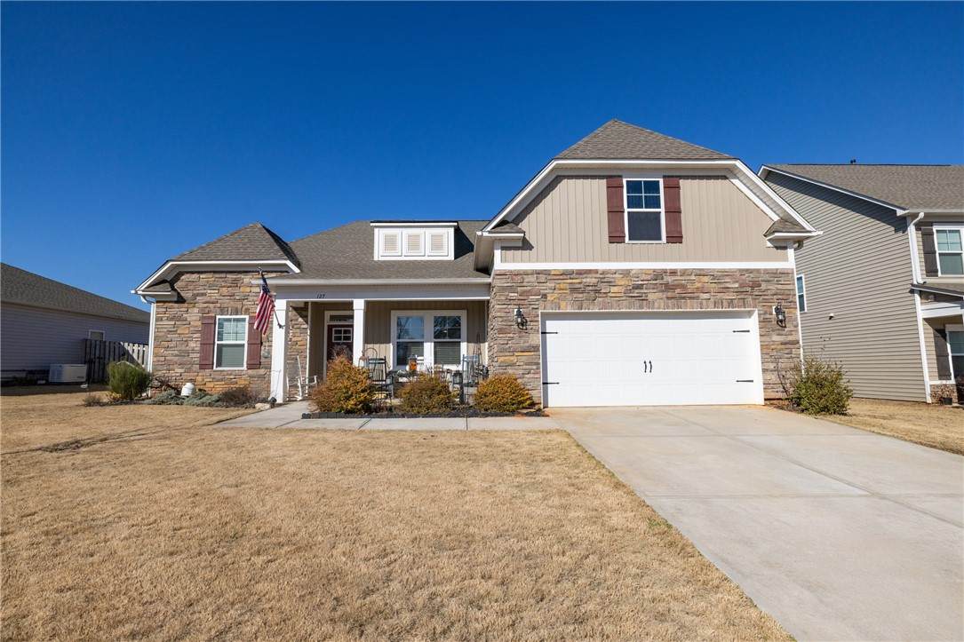 127 Spyglass Lane - Photo 1