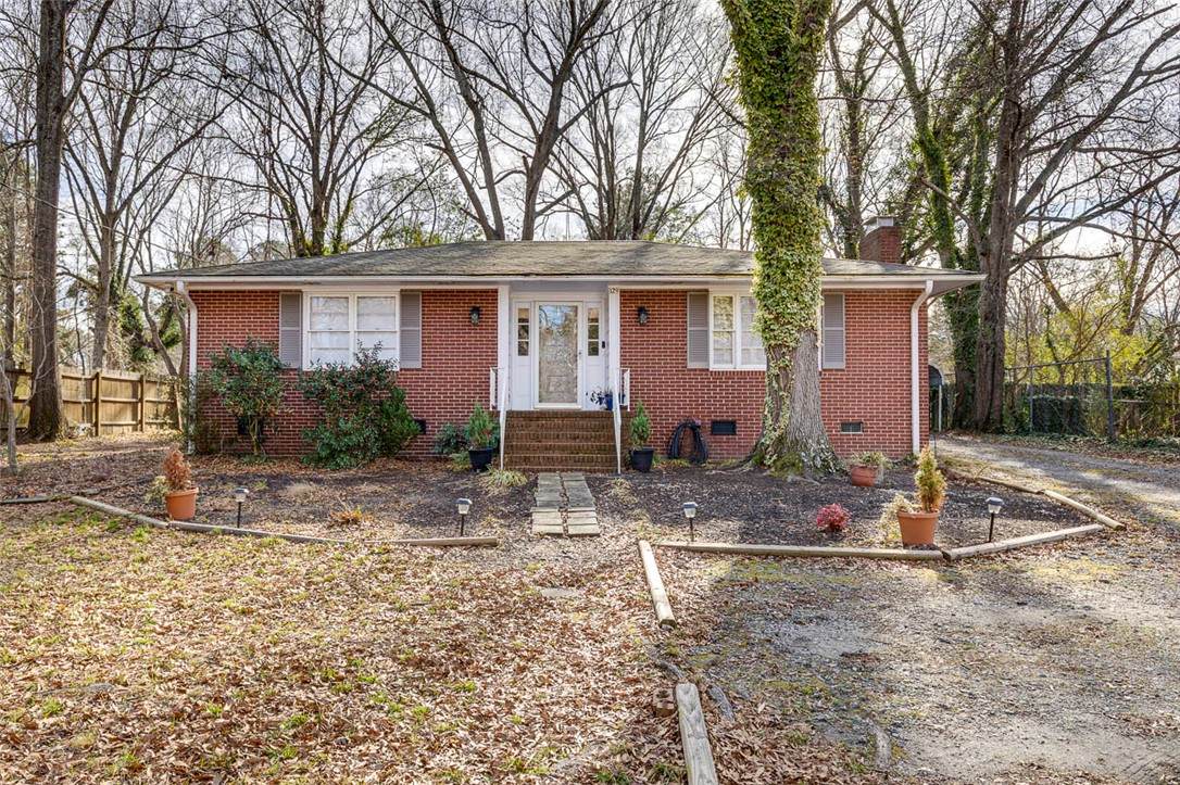 129 Stevenson Drive - Photo 1