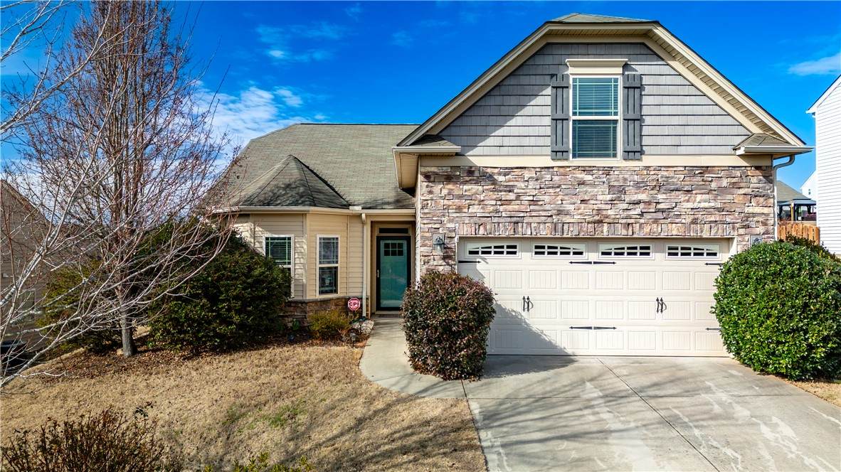 213 Shale Drive - Photo 1