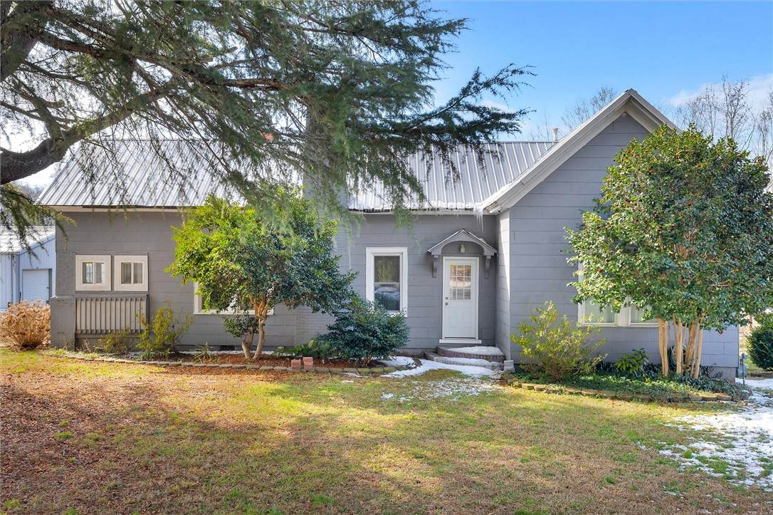 417 Main Street - Photo 1
