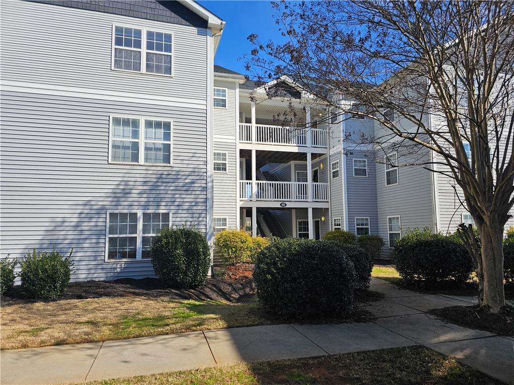 102 University Village Drive - Photo 1