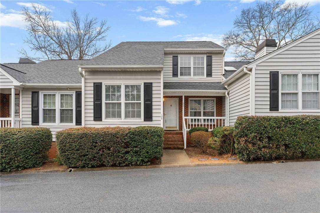 40 Wood Pointe Drive - Photo 1