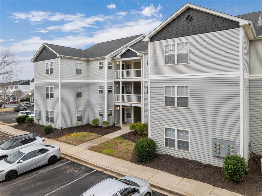 182 University Village Drive - Photo 1