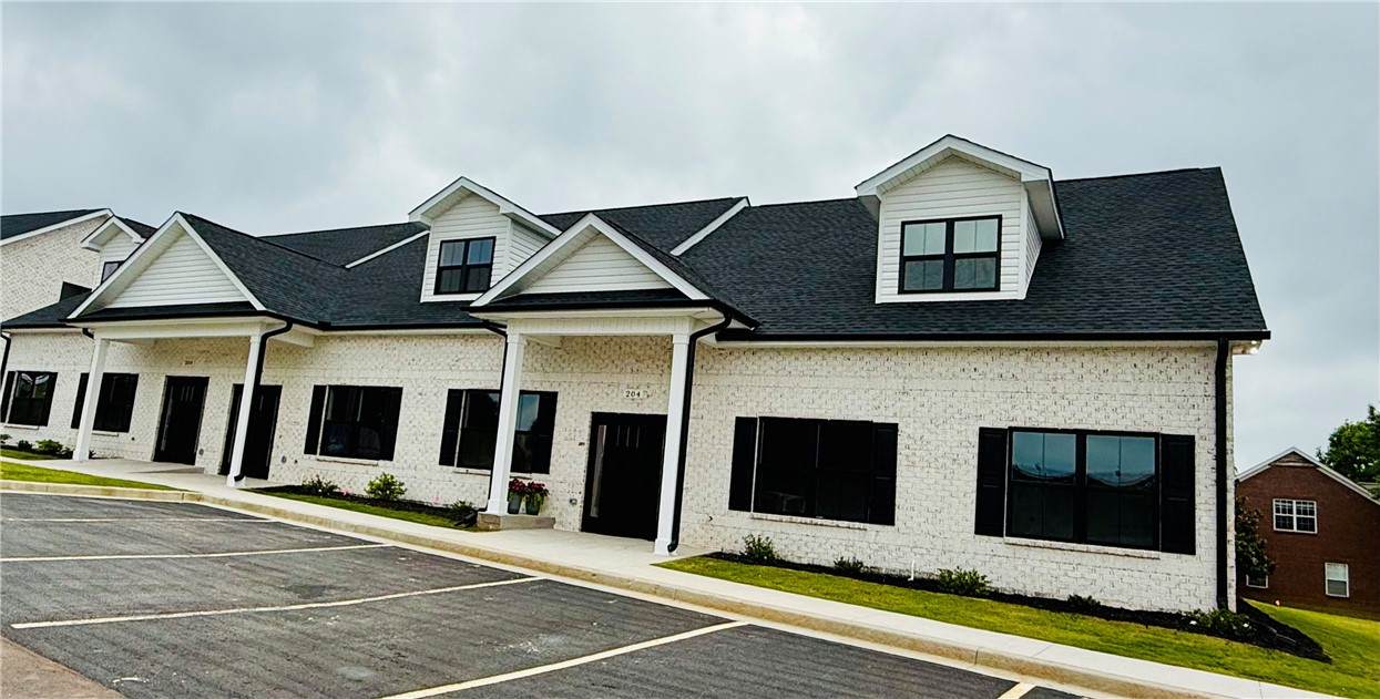 208 Straight Drive - Photo 1