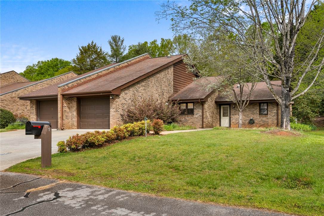 1 Birch Place - Photo 1