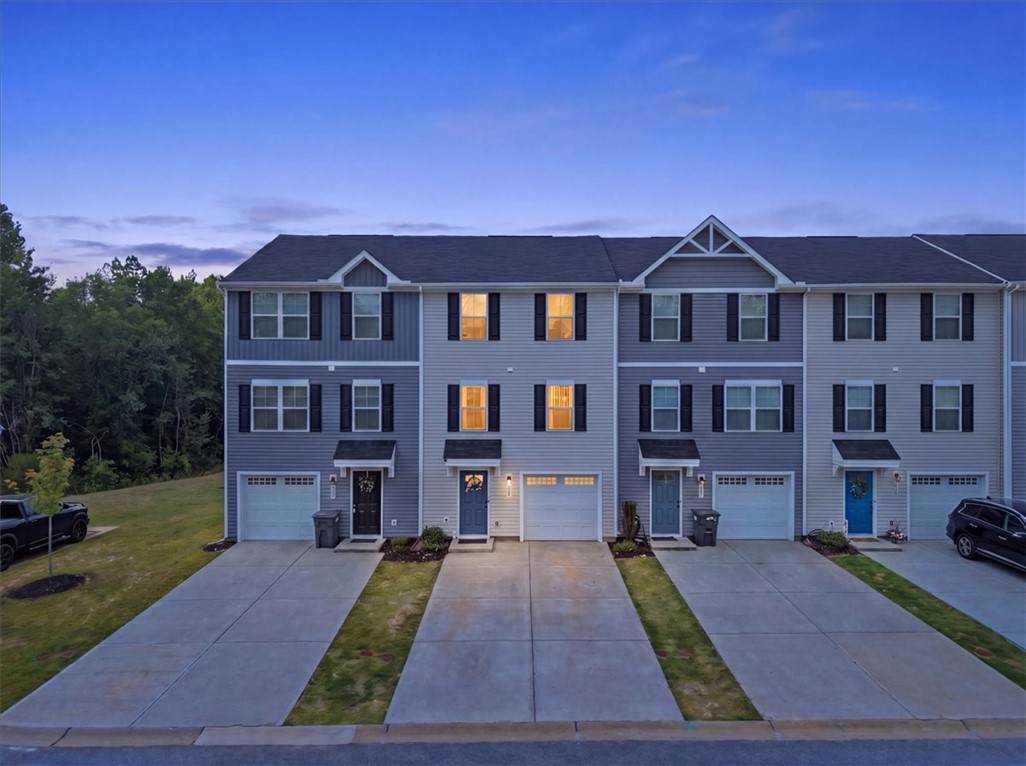 226 Maple Forge Trail - Photo 1