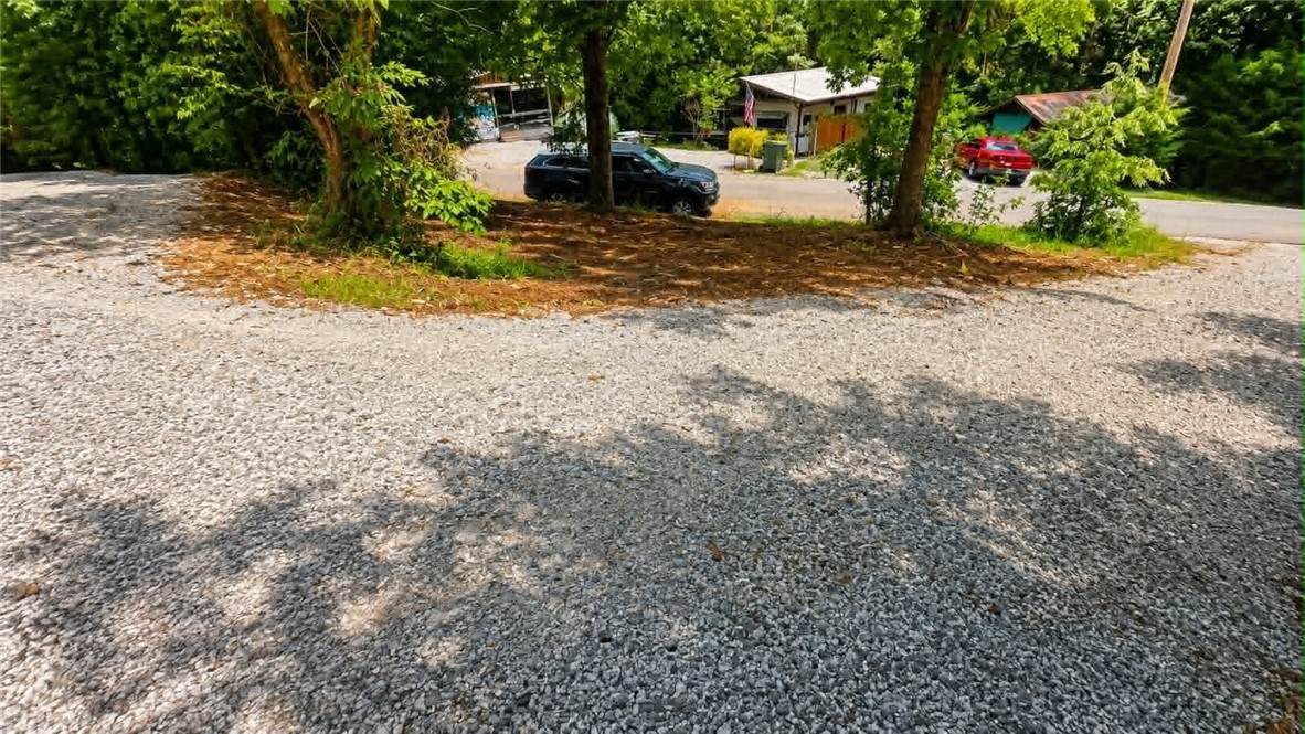 406 Kinston Loop Drive - Photo 1