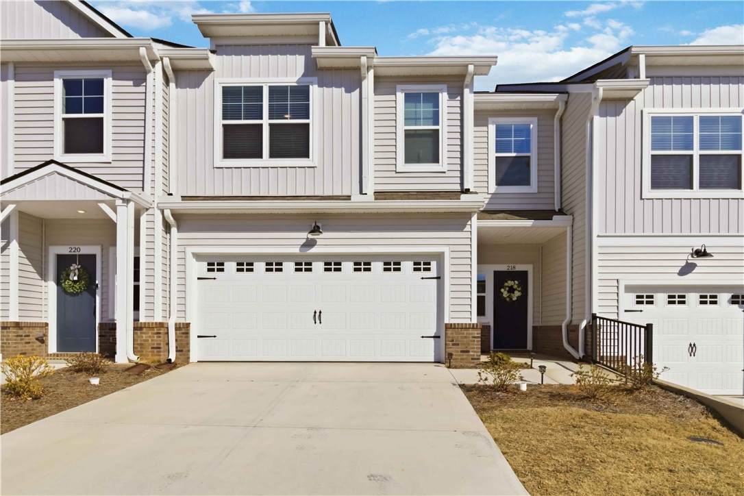 218 Crimson Tree Court - Photo 1