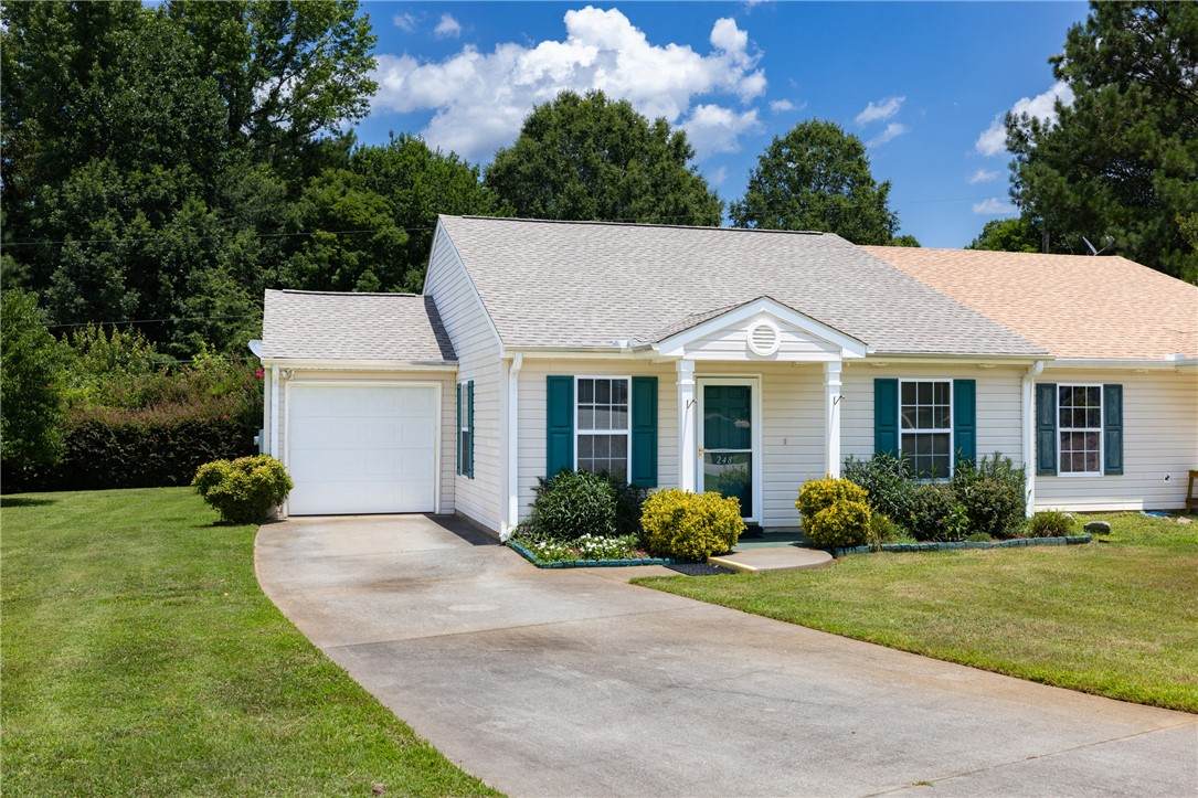 248 Tamarack Drive - Photo 1
