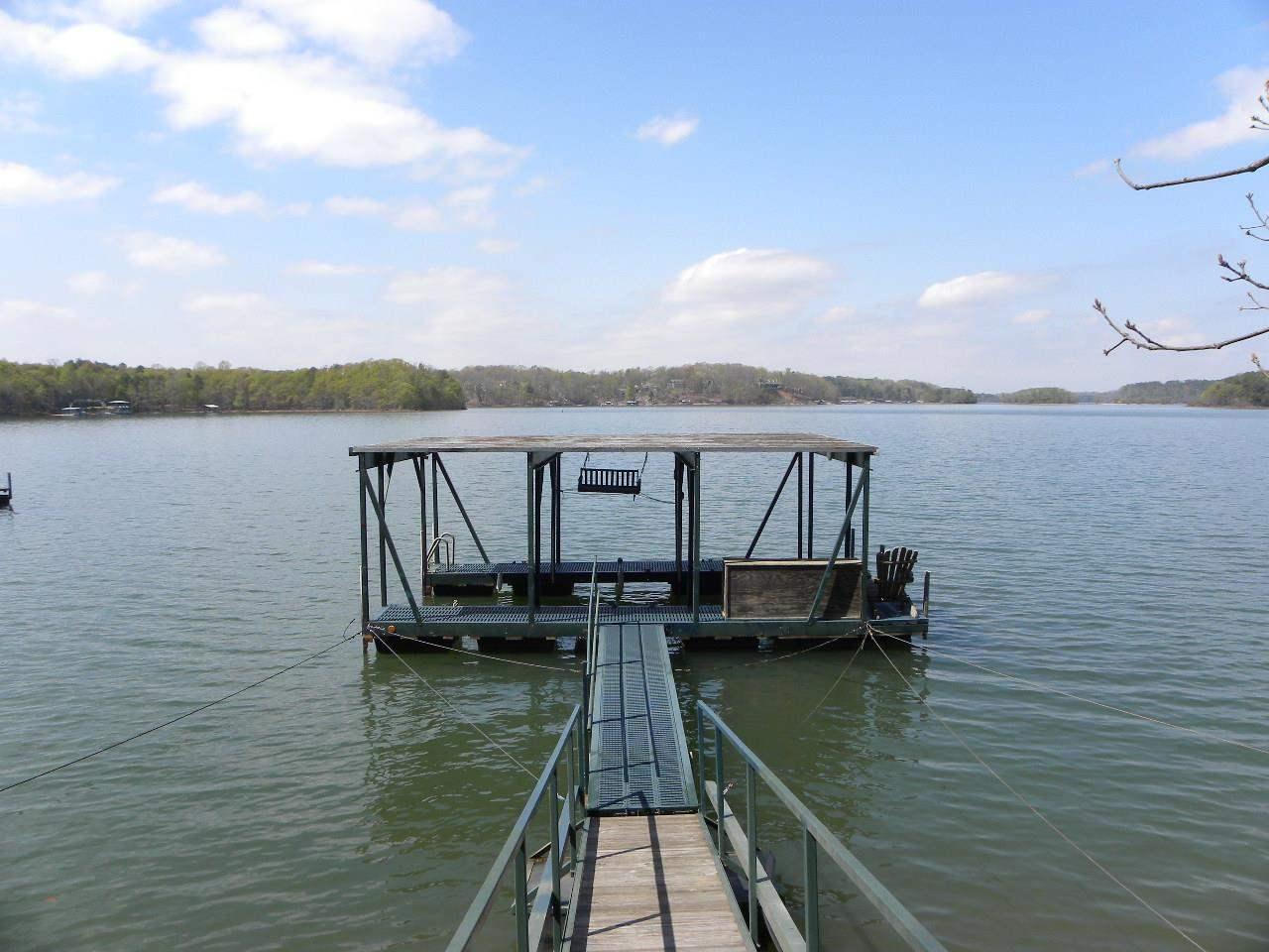 149 Inlet Pointe Drive - Photo 1