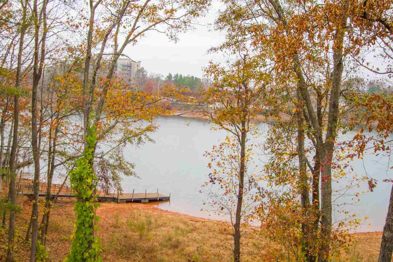 711 Northlake Drive - Photo 1