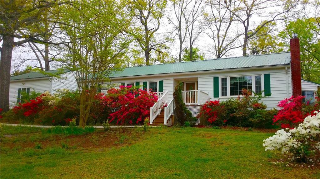104 Lovingood Avenue - Photo 1