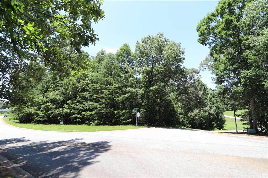 102 Top Sail Drive - Photo 1