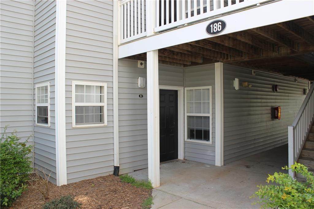 186 D University Village Drive - Photo 1