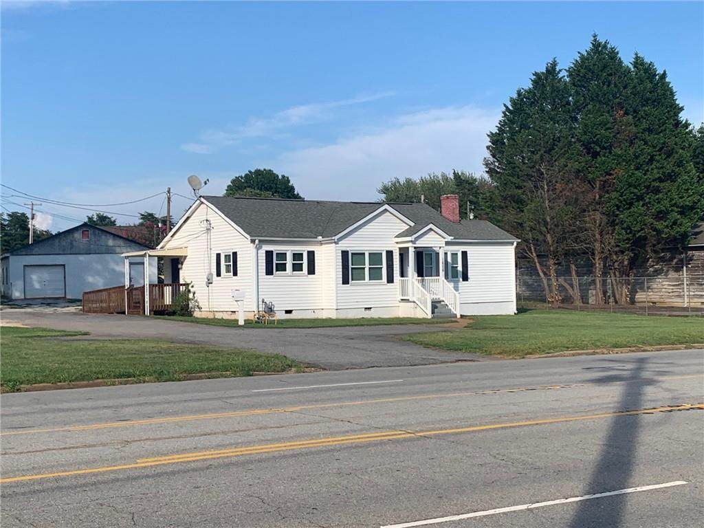 1606 Blue Ridge Boulevard - Photo 1