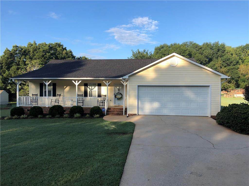 1811 Busby Road - Photo 1