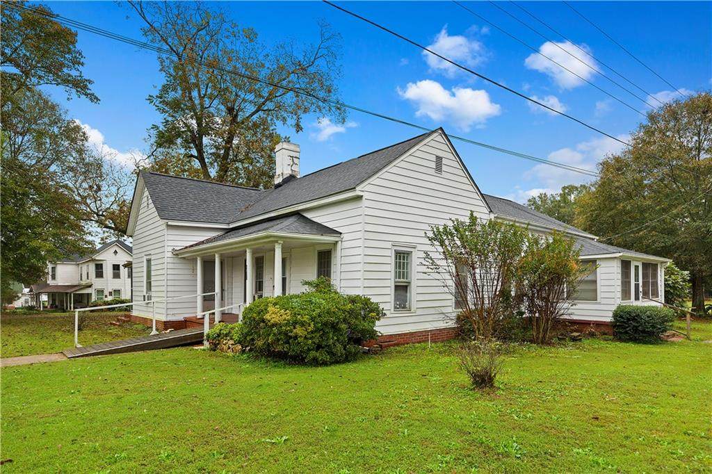 8809 Highway 24 - Photo 1