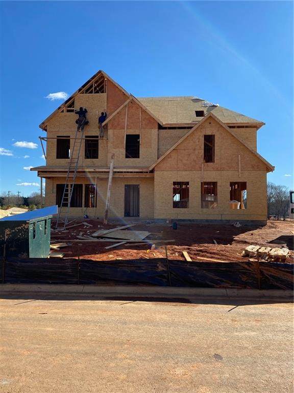 305 Valley Oak Drive - Photo 1