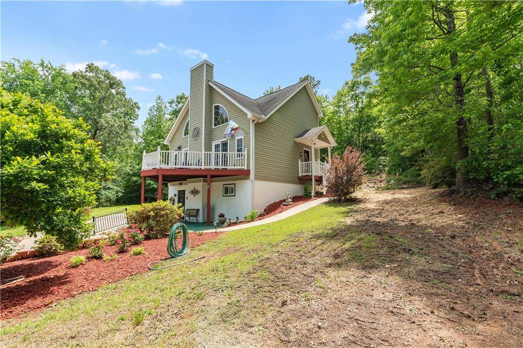211 Lakehill Drive - Photo 1