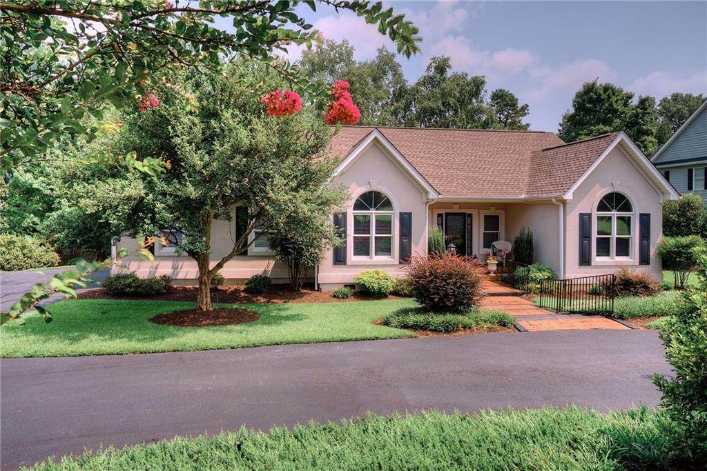 2623 Dogleg Lane - Photo 1