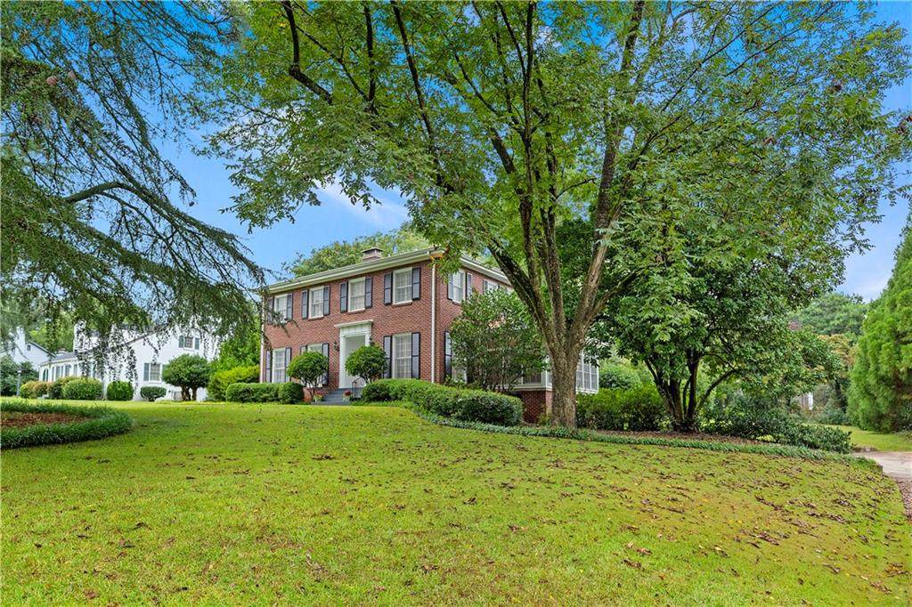 1119 Springdale Road - Photo 1