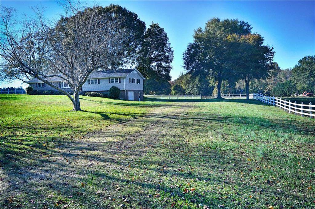 670 Willis Road - Photo 1