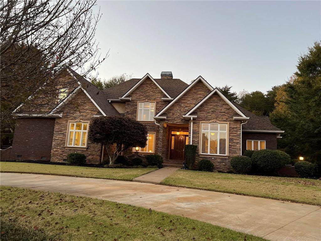 308 Compass Point - Photo 1