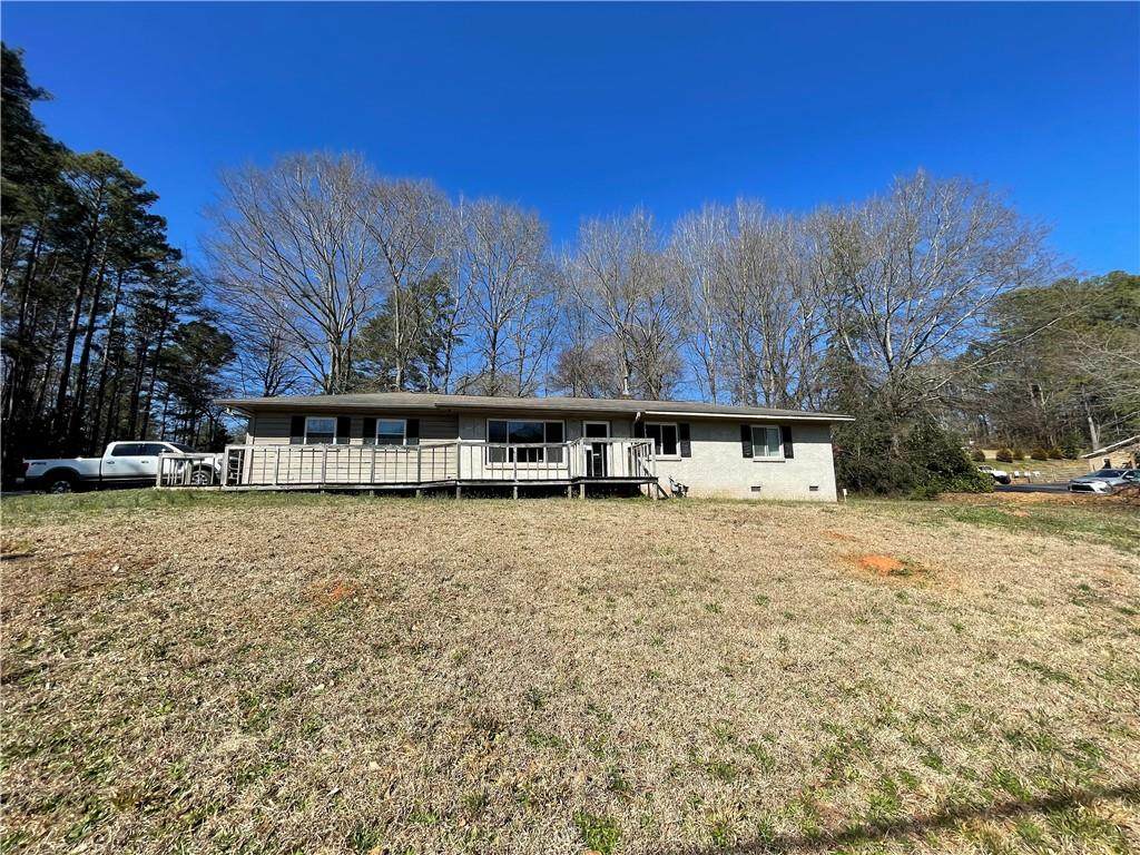 10225 Clemson Boulevard - Photo 1