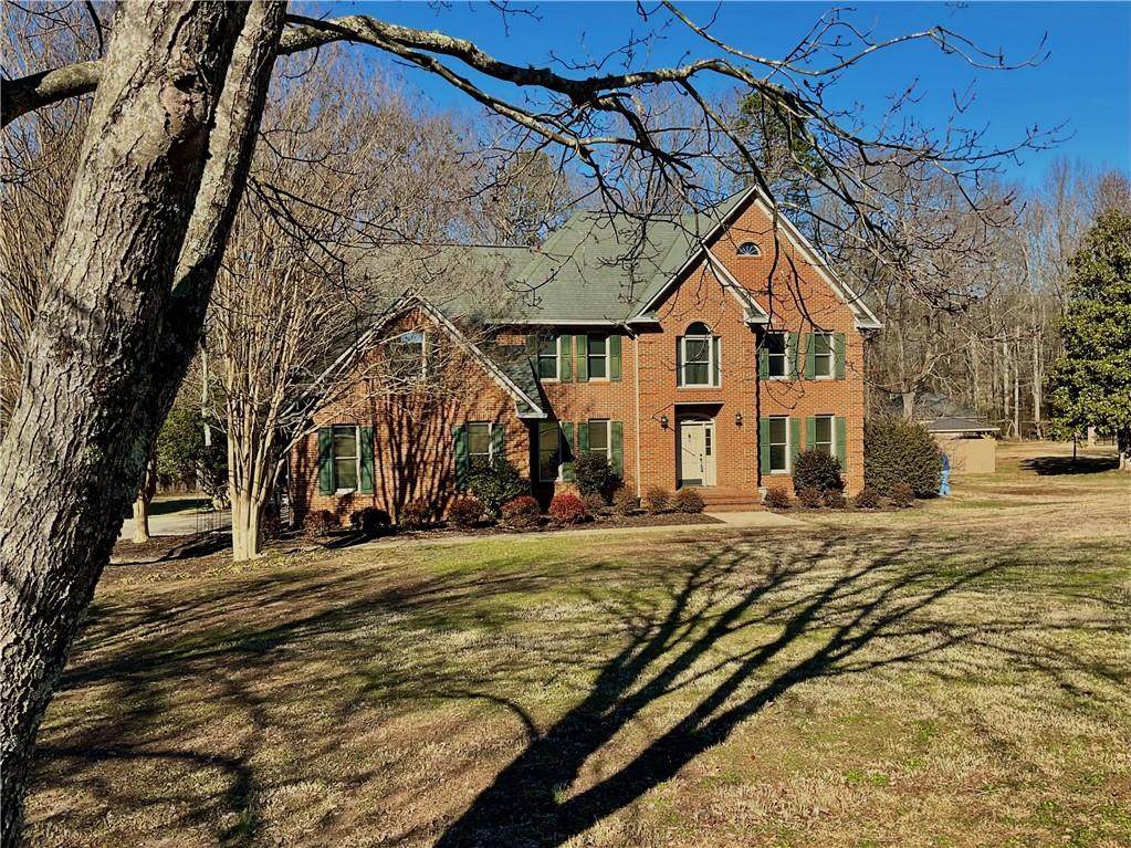 211 Wren Crossing Lane - Photo 1