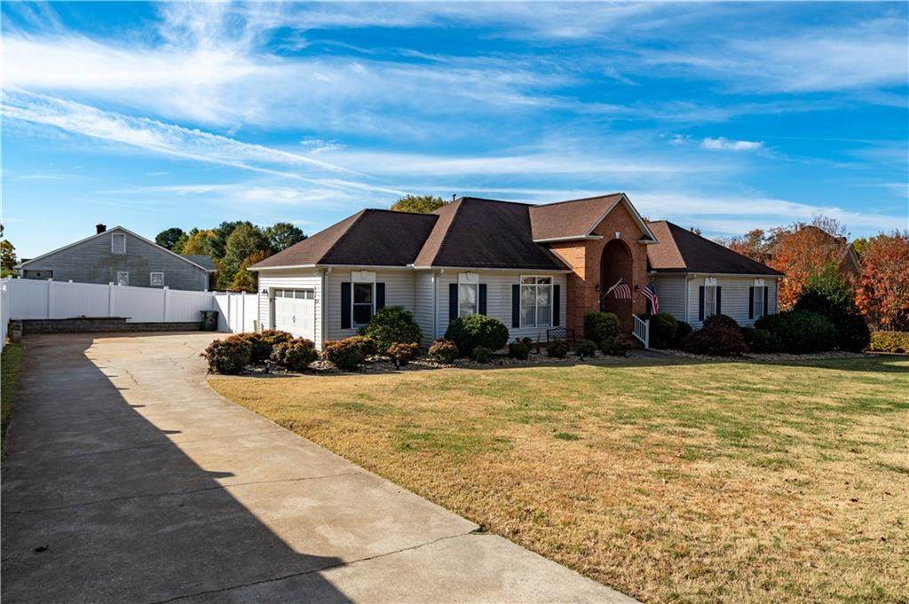 212 Fairfax Road - Photo 1