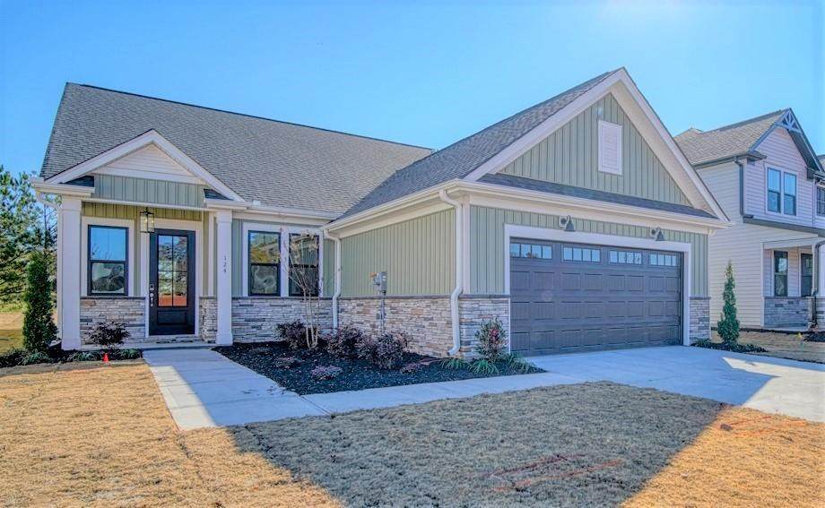 124 Laurel Oak Drive - Photo 1
