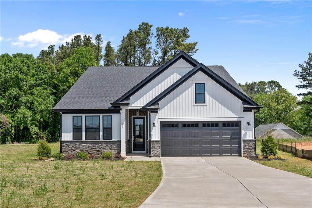 205 White Oak Court - Photo 1