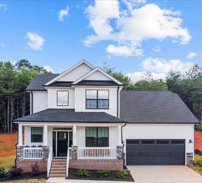 738 Ratchford Lane - Photo 1